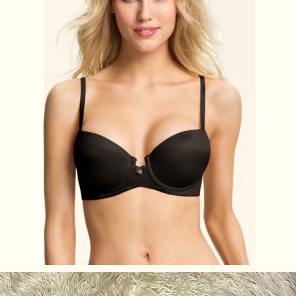 ⭐️ SPANX Bra La Mode